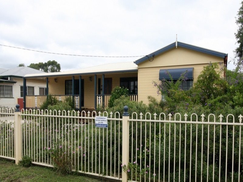 3 Kookaburra Street, Dalby QLD 4405