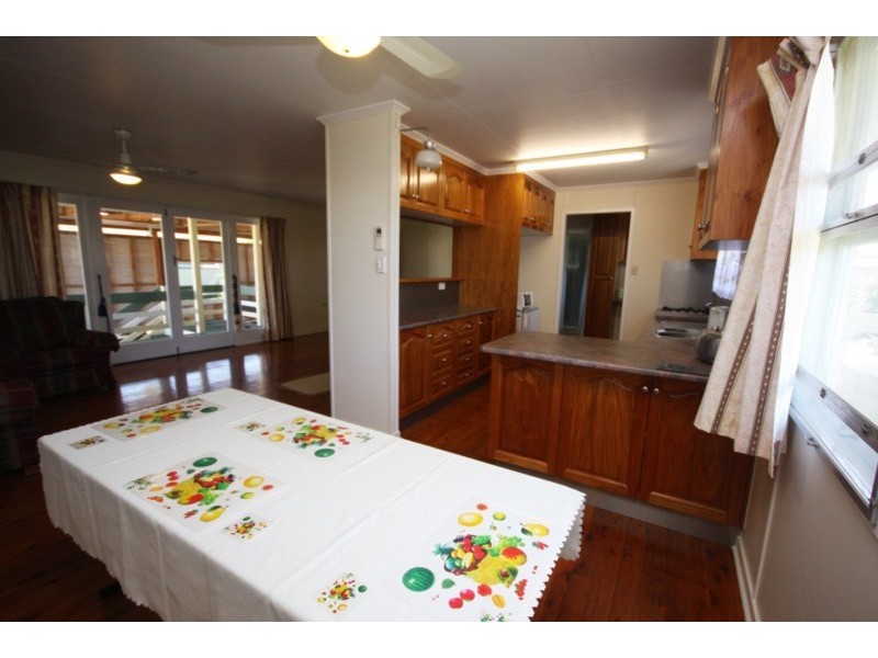 137 Bunya Street, Dalby QLD 4405