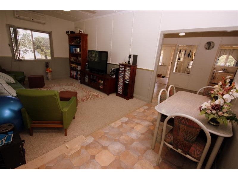 62 Arthur Street, Dalby QLD 4405