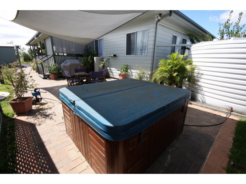 95 Hedge Road, Dalby QLD 4405