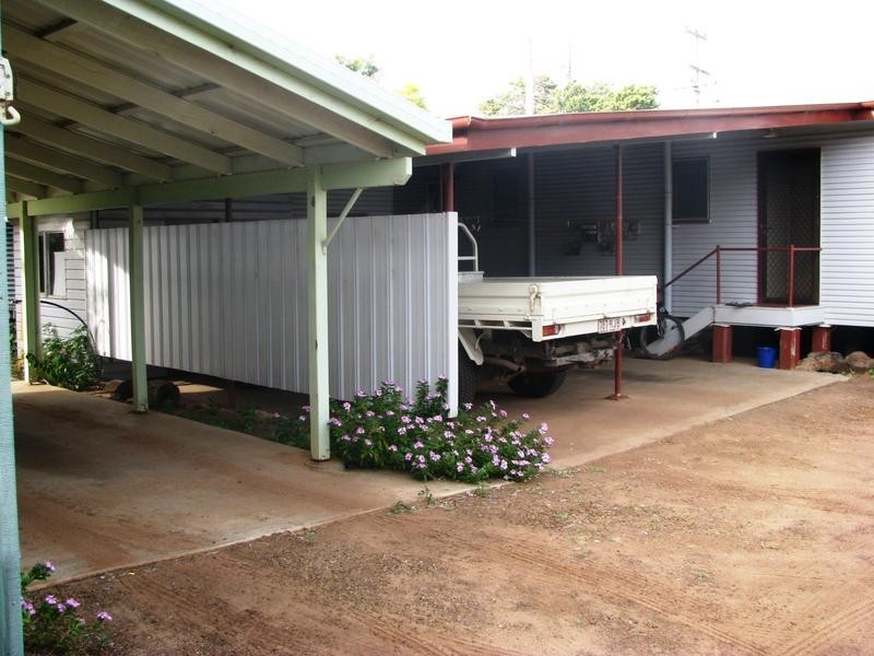 63 Wood Street, Dalby QLD 4405