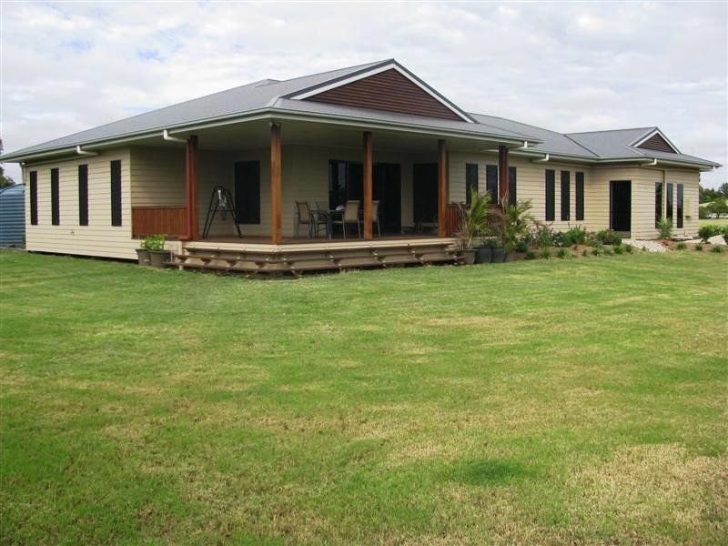 276 Blaxland Road, Dalby QLD 4405