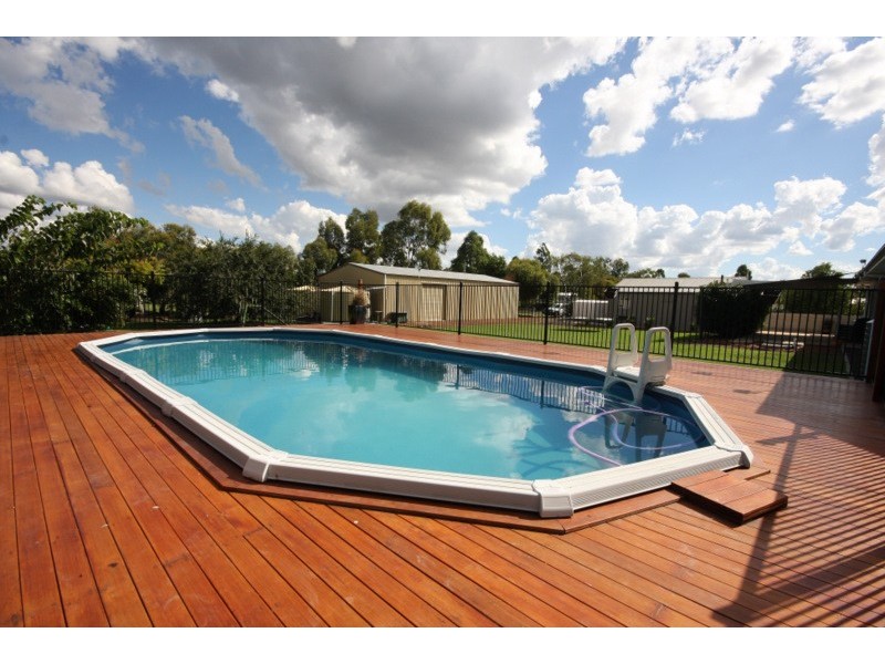 48 Summer Avenue, Dalby QLD 4405