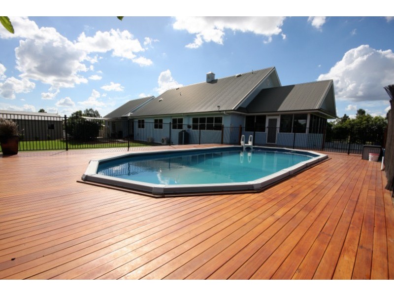 48 Summer Avenue, Dalby QLD 4405