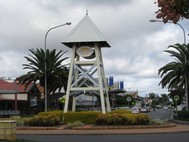 18 Homebush Street, Dalby QLD 4405