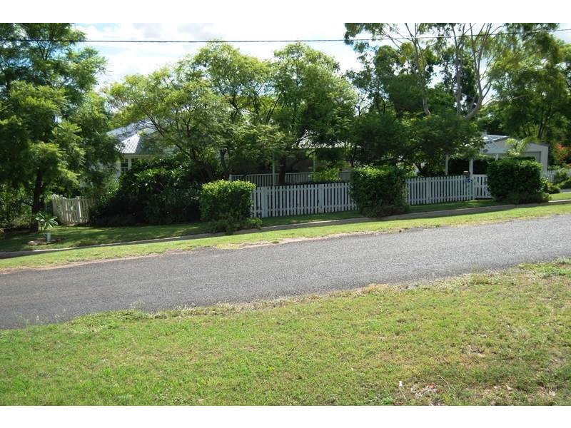 54 Cassidy Street, Bell QLD 4408