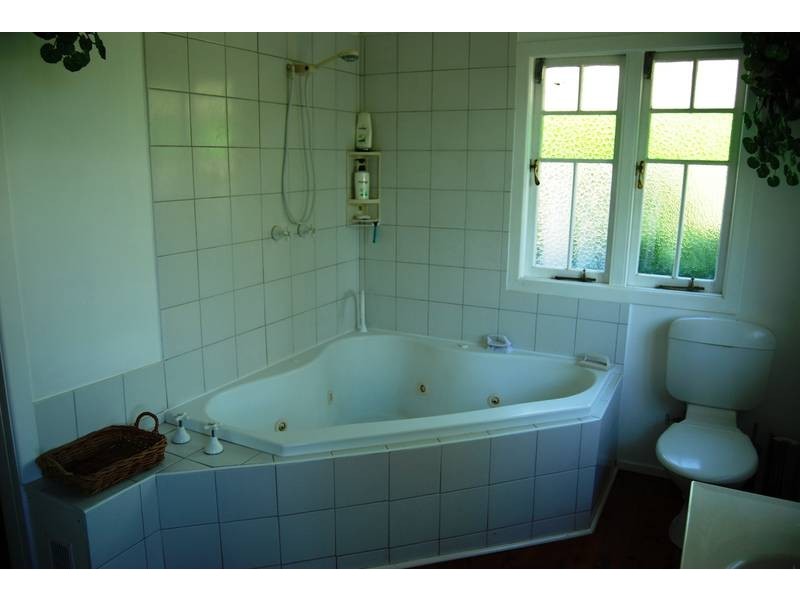 54 Cassidy Street, Bell QLD 4408