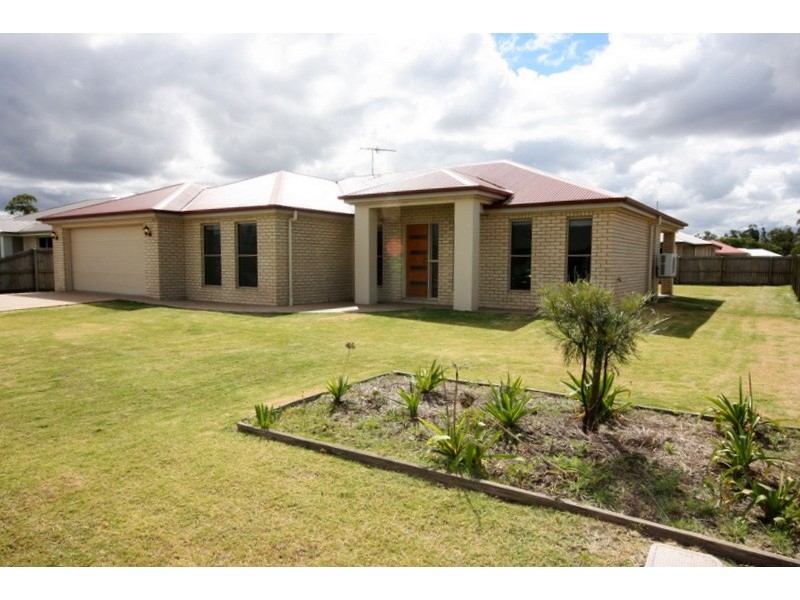 21 Glen Eagles Drive, Dalby QLD 4405