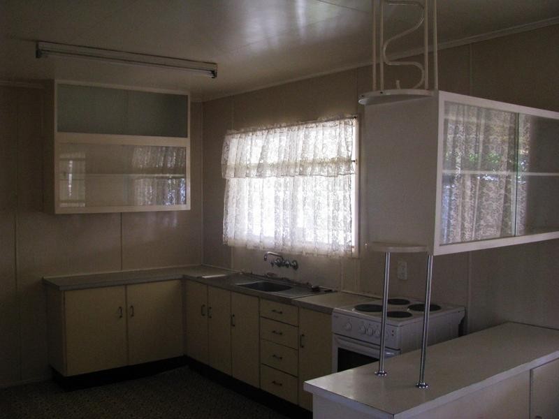 24 Dunmall Street, Dalby QLD 4405