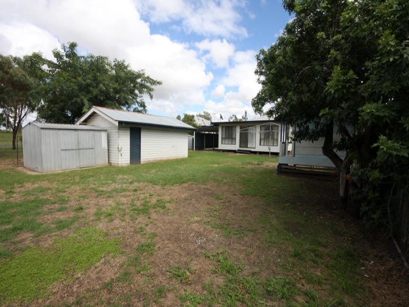 43 Charles Street, Dalby QLD 4405