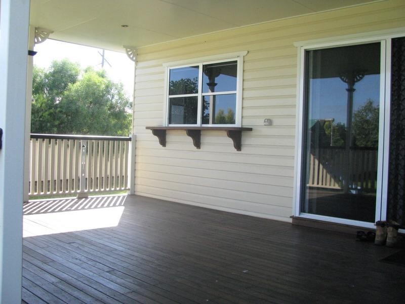12 Watt Street, Dalby QLD 4405