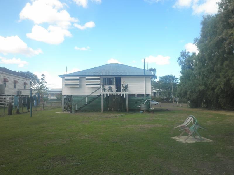 4 Wharf Street, Dalby QLD 4405