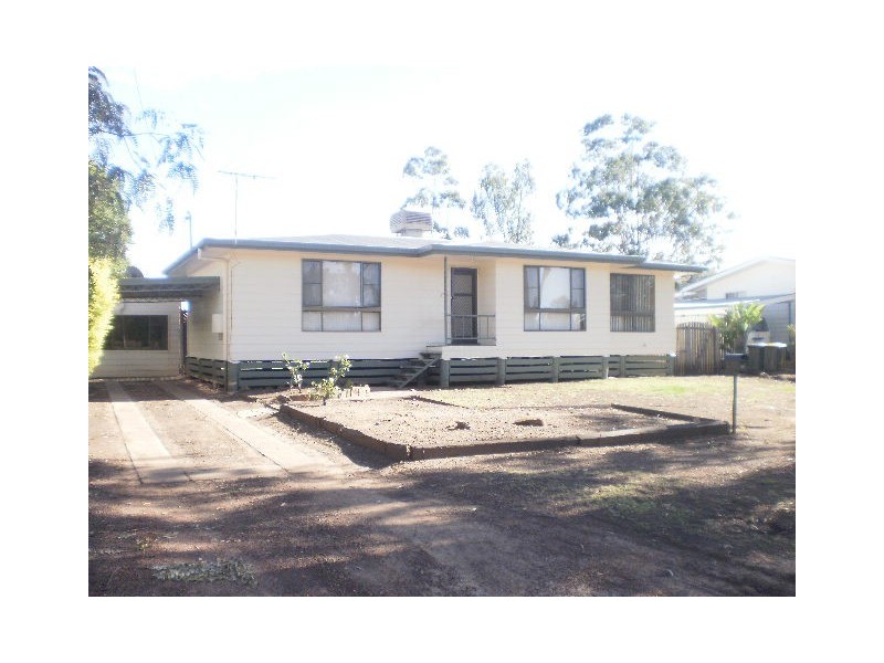 174 Condamine Street, Dalby QLD 4405