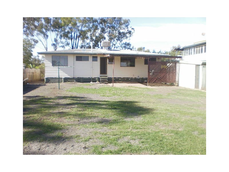 174 Condamine Street, Dalby QLD 4405
