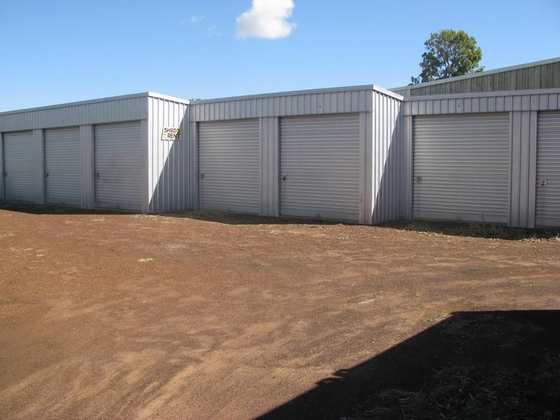 25 Loudoun Road, Dalby QLD 4405