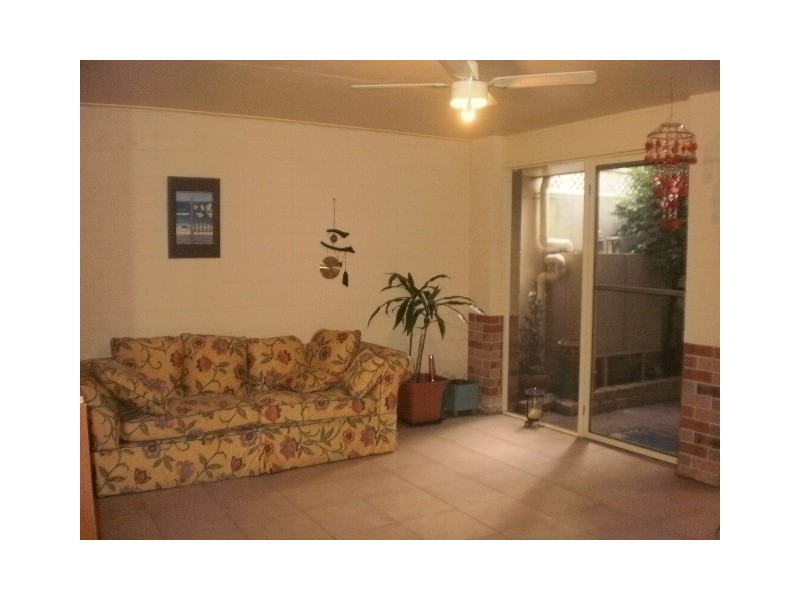1/35a Searle Street, Toowoomba QLD 4350