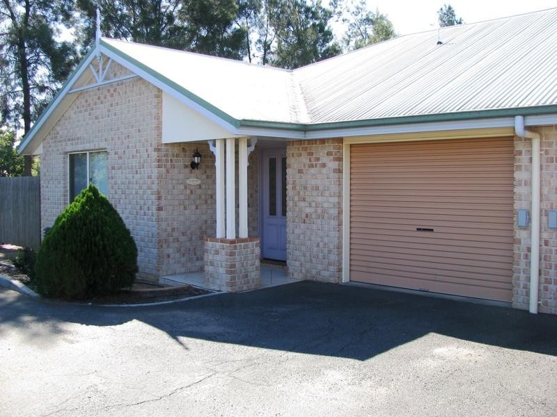 4/82 Charles Street, Dalby QLD 4405