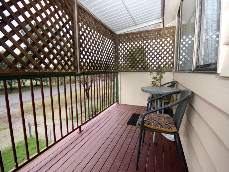 10 Blaxland Road, Dalby QLD 4405