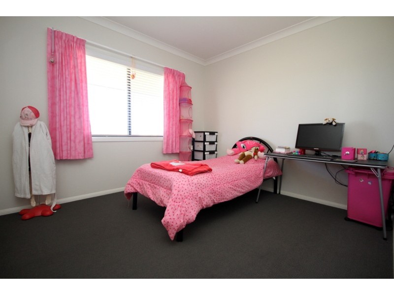 89 Mahon Street, Dalby QLD 4405