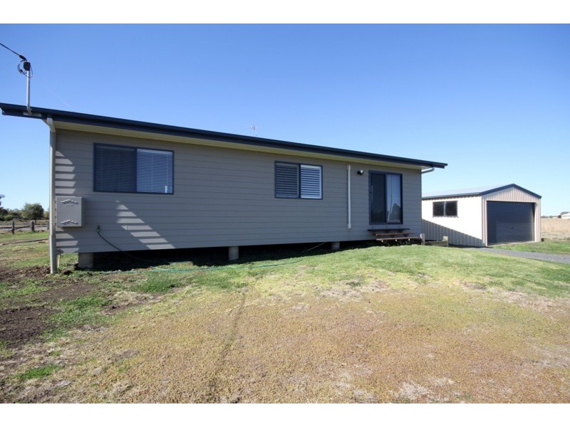 89 Mahon Street, Dalby QLD 4405