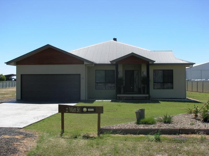 22 Watt Street, Dalby QLD 4405