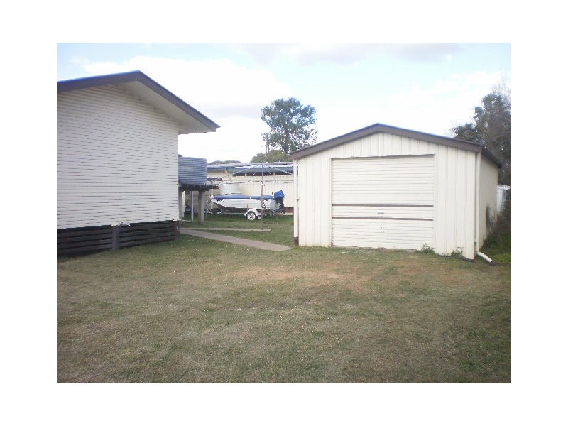 14 Scarlet Street, Dalby QLD 4405