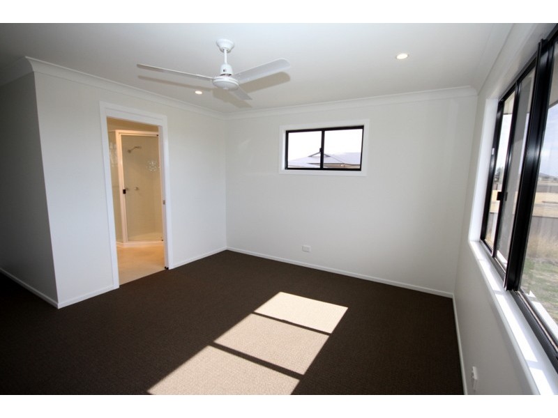 56 Diamond Drive, Dalby QLD 4405
