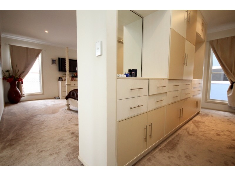 11 Henderson Street, Dalby QLD 4405