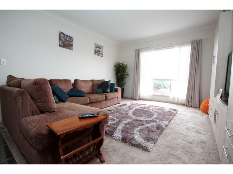 11 Henderson Street, Dalby QLD 4405