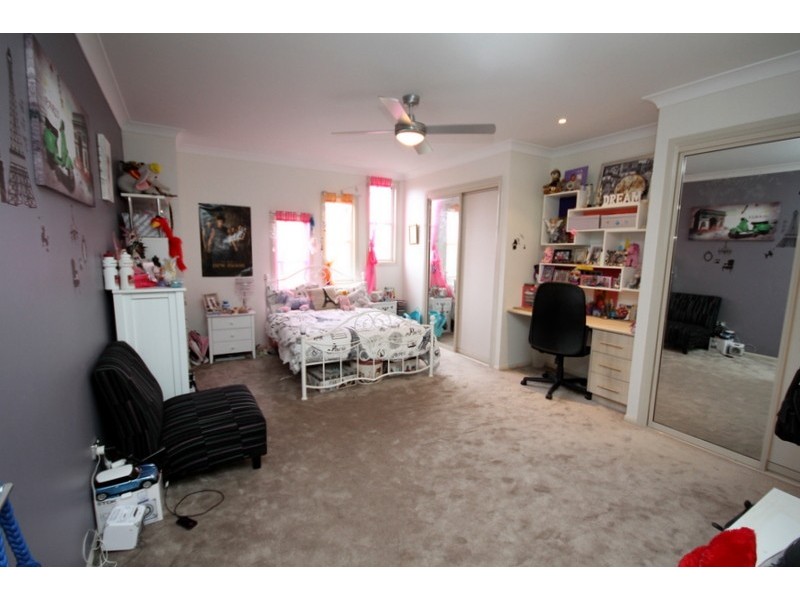 11 Henderson Street, Dalby QLD 4405