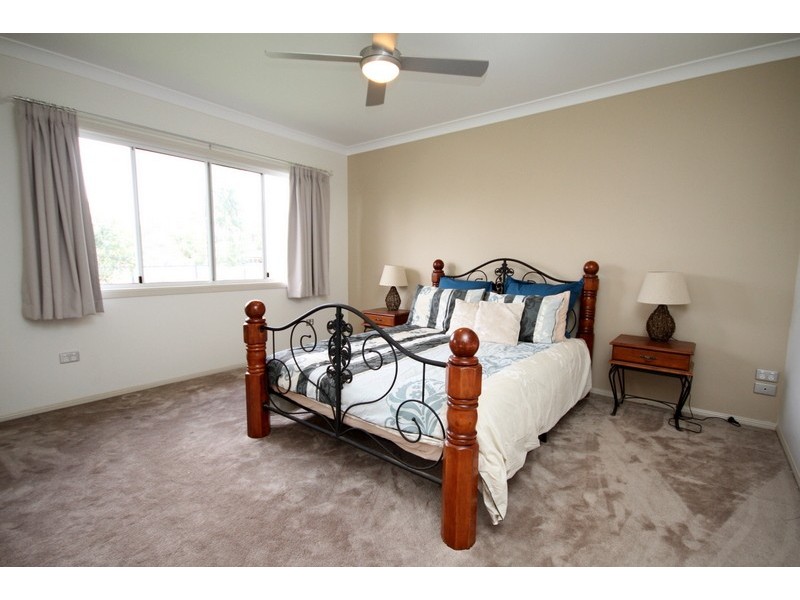 11 Henderson Street, Dalby QLD 4405
