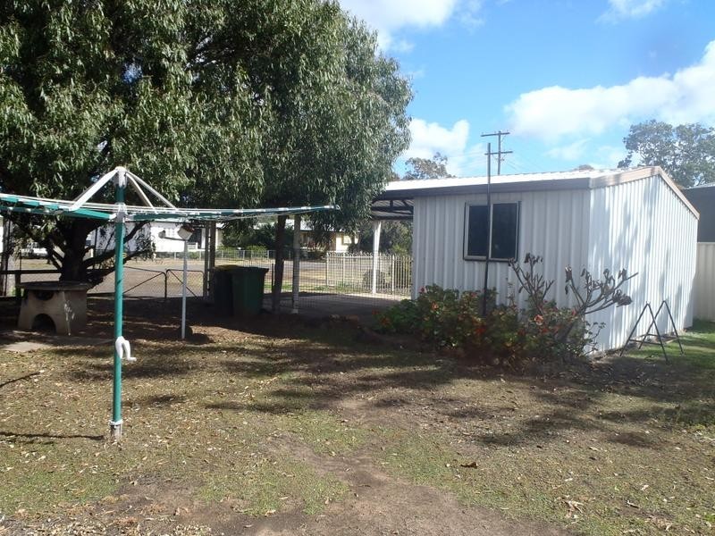 122 Pratten Street, Dalby QLD 4405