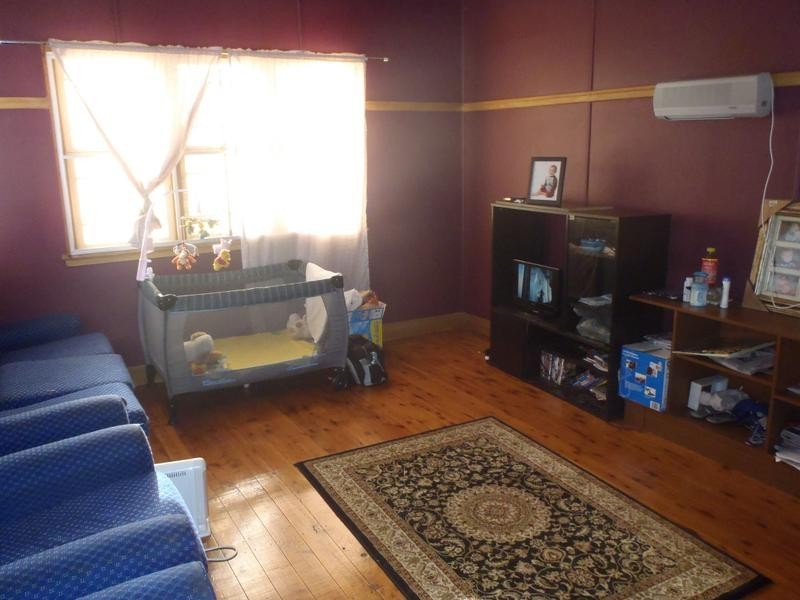 5 Railway Street, Bowenville QLD 4404