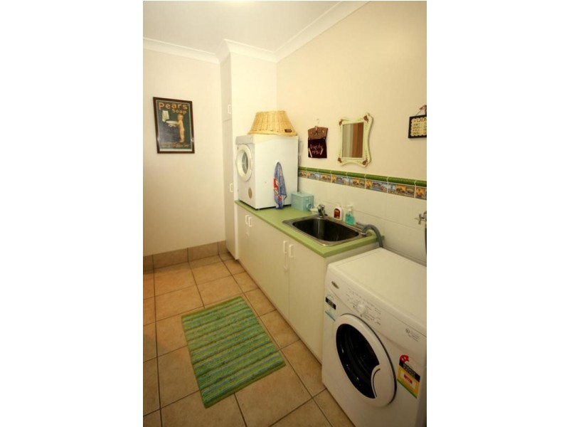 22 Weale Street, Dalby QLD 4405