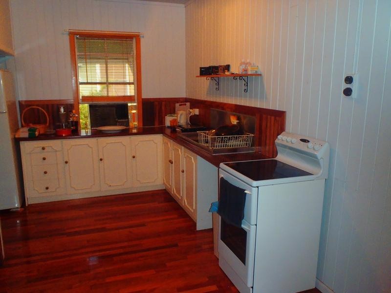 71 Edward Street, Dalby QLD 4405