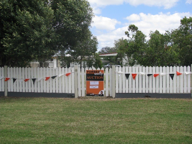 18 Arthur Street, Dalby QLD 4405