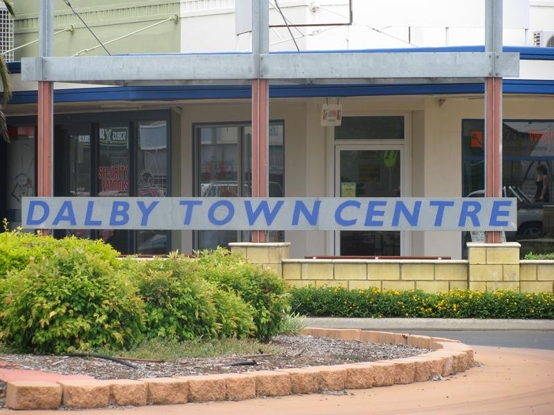 18 Arthur Street, Dalby QLD 4405