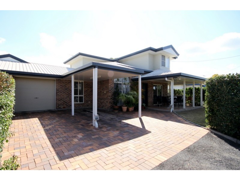 2/11 Fortescue Street, Dalby QLD 4405