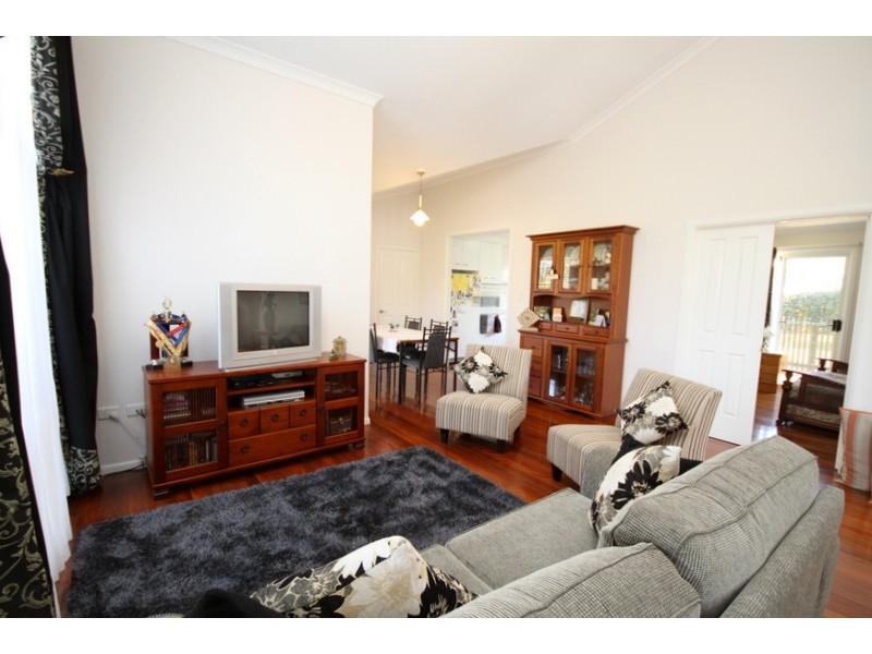 2/11 Fortescue Street, Dalby QLD 4405