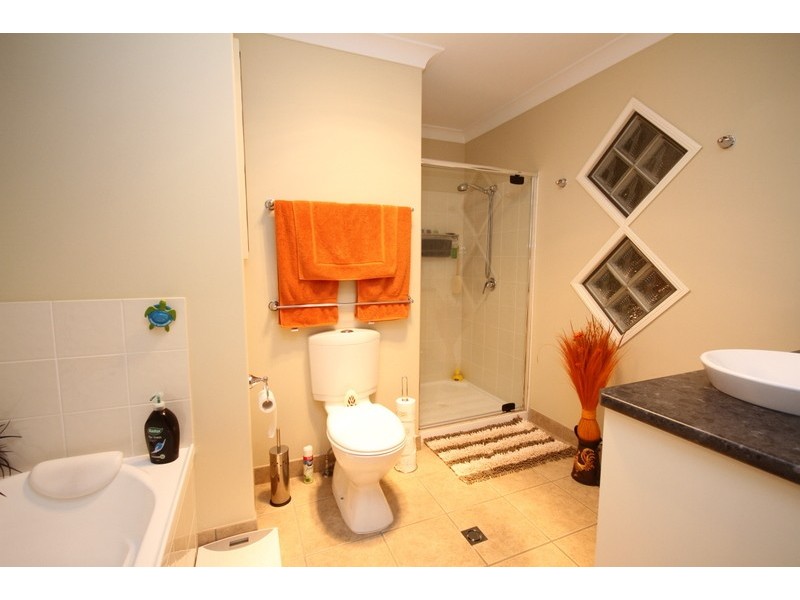 8 Jacaranda Court, Dalby QLD 4405