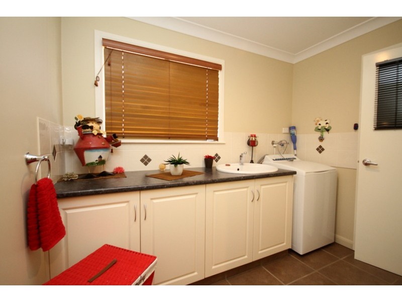 8 Jacaranda Court, Dalby QLD 4405