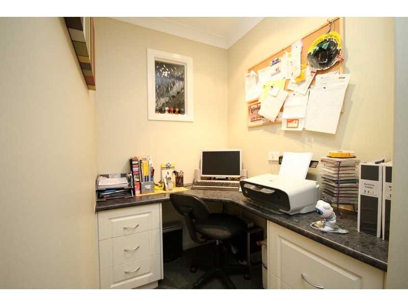 8 Jacaranda Court, Dalby QLD 4405