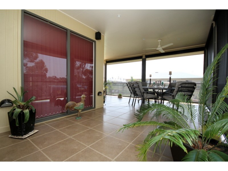 8 Jacaranda Court, Dalby QLD 4405