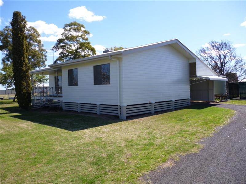 172 Pratten Street, Dalby QLD 4405