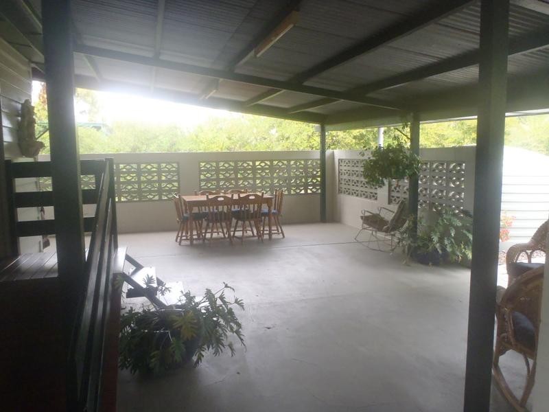 12 Besley Street, Dalby QLD 4405