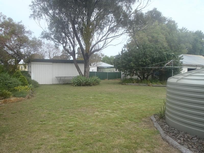 12 Besley Street, Dalby QLD 4405