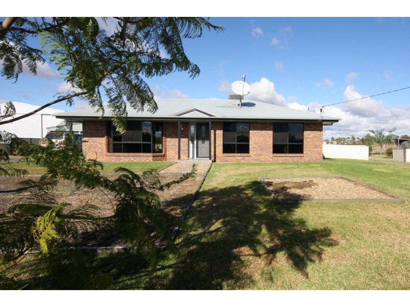 52 Seymours Road, Dalby QLD 4405