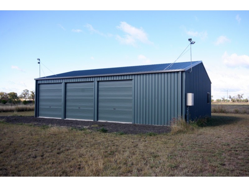 52 Seymours Road, Dalby QLD 4405