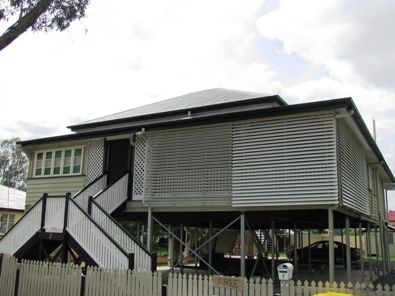 7 Loam Street, Dalby QLD 4405