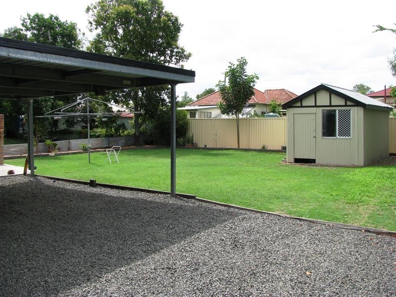7 Loam Street, Dalby QLD 4405